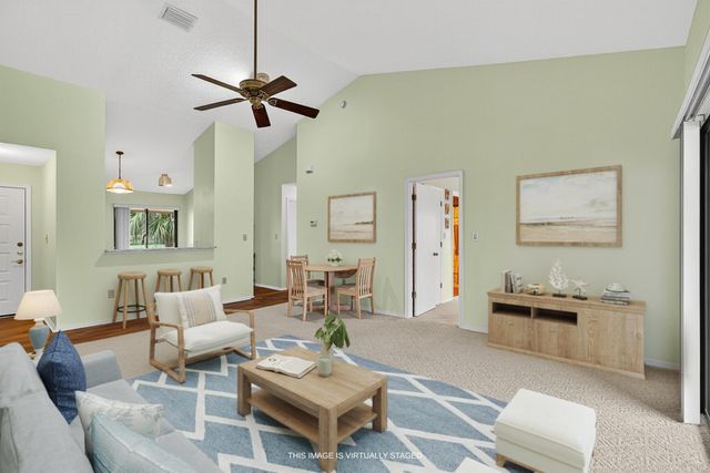 5720 Pelican Pointe Drive 3, Sebastian, FL 32958