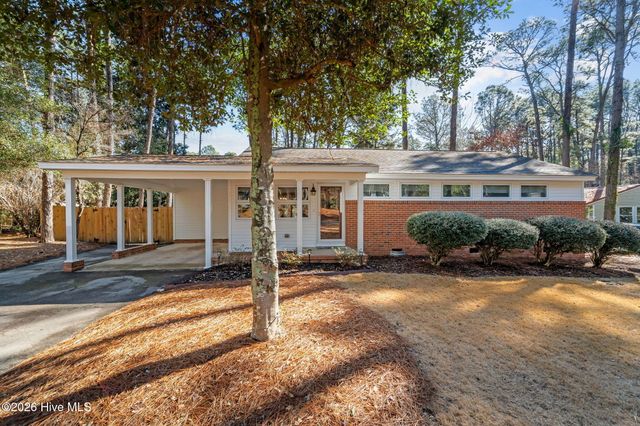401 Crestview Road, Southern Pines, NC 28387