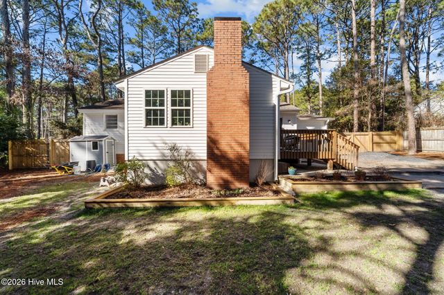 401 Crestview Road, Southern Pines, NC 28387