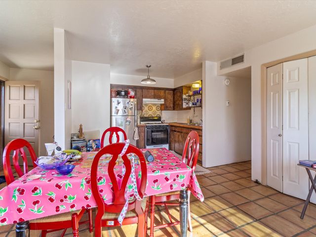 414 A and B Camino Don Miguel, Santa Fe, NM 87505