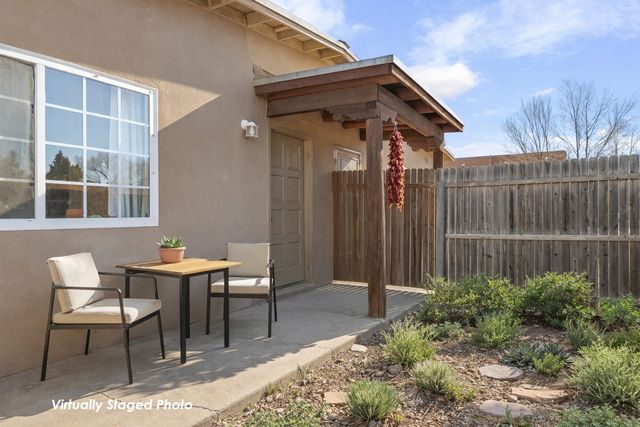 414 A and B Camino Don Miguel, Santa Fe, NM 87505