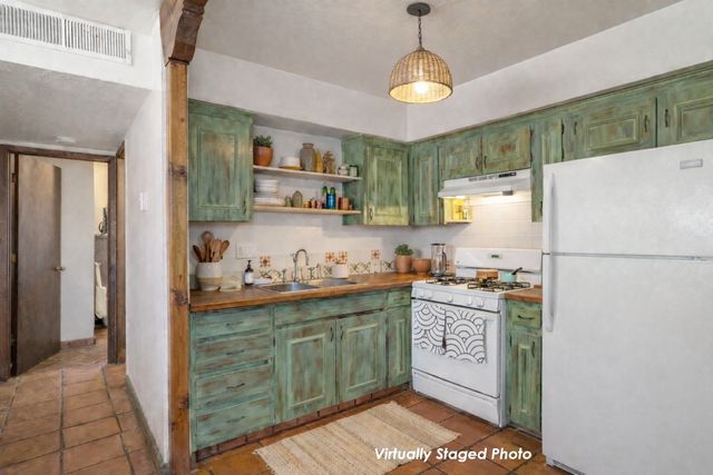 414 A and B Camino Don Miguel, Santa Fe, NM 87505