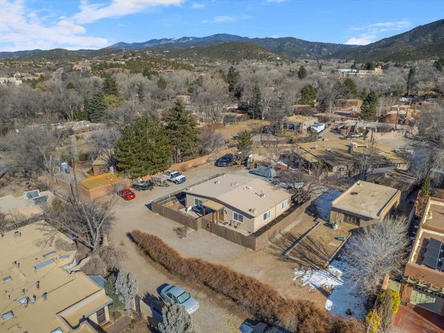 414 A and B Camino Don Miguel, Santa Fe, NM 87505