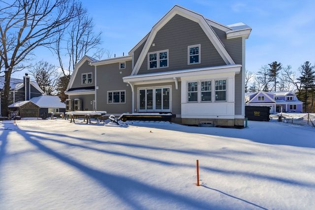 42 Sunnyside Lane, Concord, MA 01742