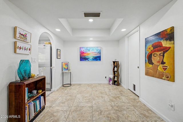 5323 S MITCHELL Drive, Tempe, AZ 85283