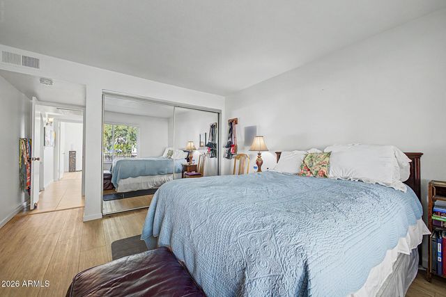 5323 S MITCHELL Drive, Tempe, AZ 85283