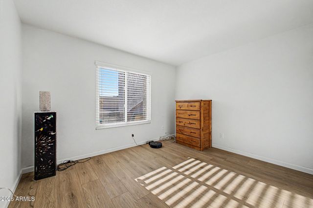 5323 S MITCHELL Drive, Tempe, AZ 85283