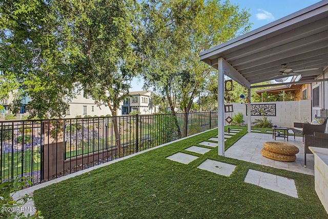 5323 S MITCHELL Drive, Tempe, AZ 85283