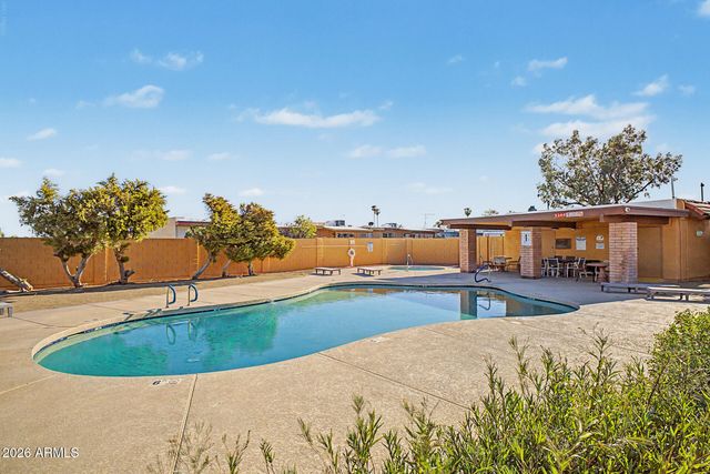 5323 S MITCHELL Drive, Tempe, AZ 85283