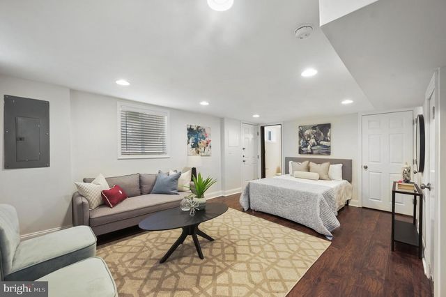 1900 SAVANNAH PL SE, Washington, DC 20020