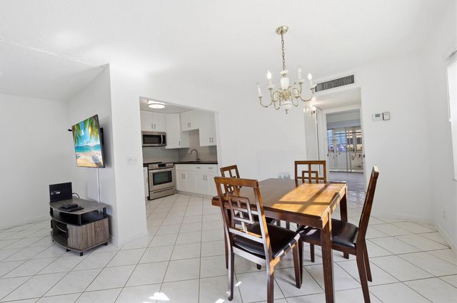 249 Burgundy F, Delray Beach, FL 33484