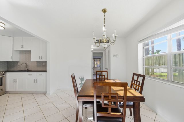 249 Burgundy F, Delray Beach, FL 33484