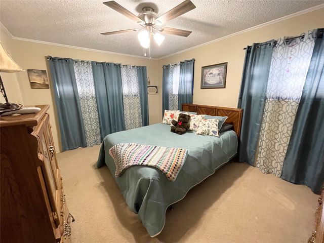 14 Robinhood Lane, Bridgeport, TX 76426