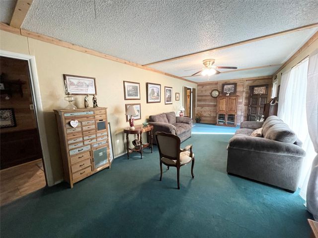 14 Robinhood Lane, Bridgeport, TX 76426