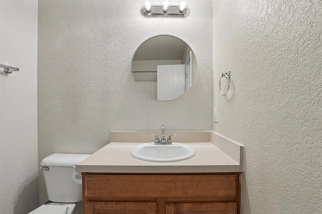 1801 NW 147th Street, Edmond, OK 73013