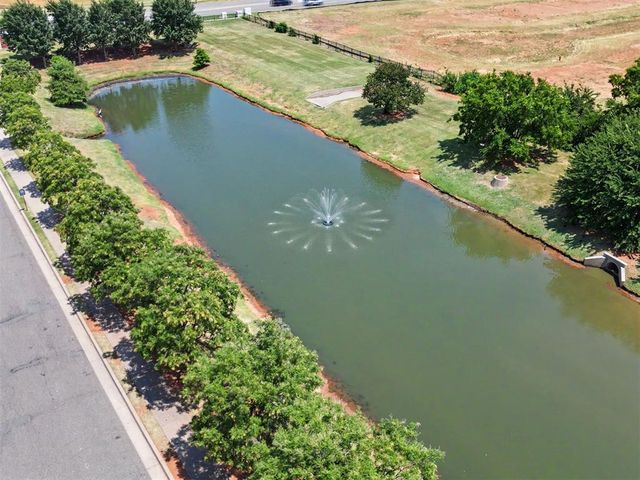 1801 NW 147th Street, Edmond, OK 73013