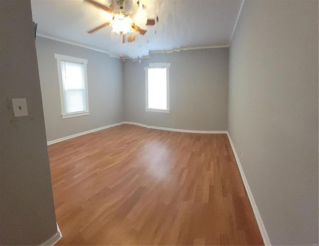 215 Summit Avenue, Glen Carbon, IL 62034