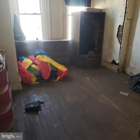 741 N 38TH ST, Philadelphia, PA 19104