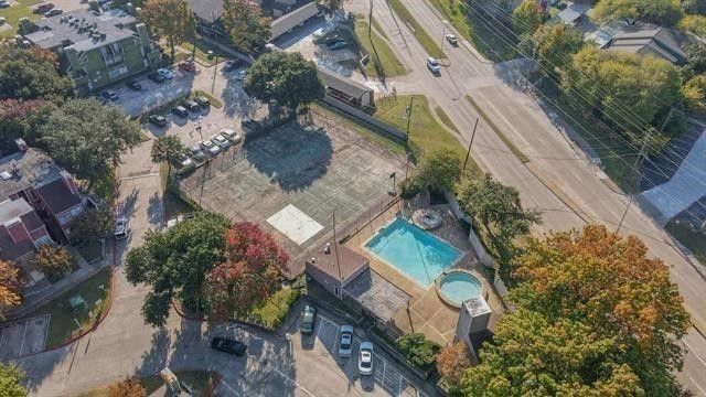 9811 Walnut Street F201, Dallas, TX 75243