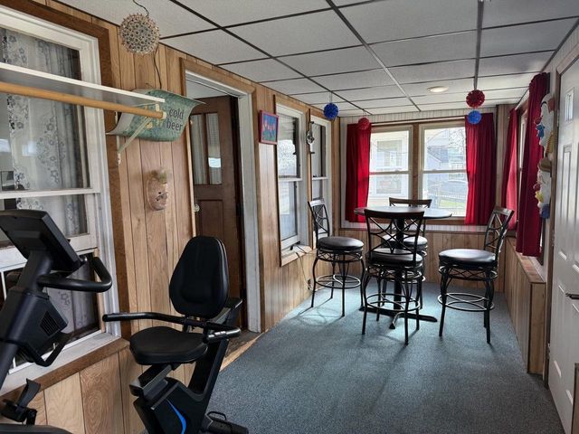 1046 DOUSMAN STREET, Green Bay, WI 54303