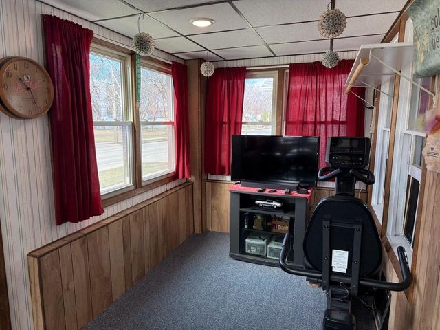 1046 DOUSMAN STREET, Green Bay, WI 54303