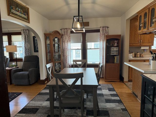 1046 DOUSMAN STREET, Green Bay, WI 54303