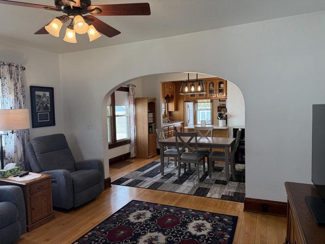 1046 DOUSMAN STREET, Green Bay, WI 54303