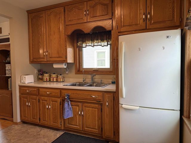 1046 DOUSMAN STREET, Green Bay, WI 54303