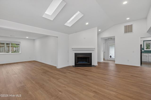 6729 Cable Car Lane, Wilmington, NC 28403