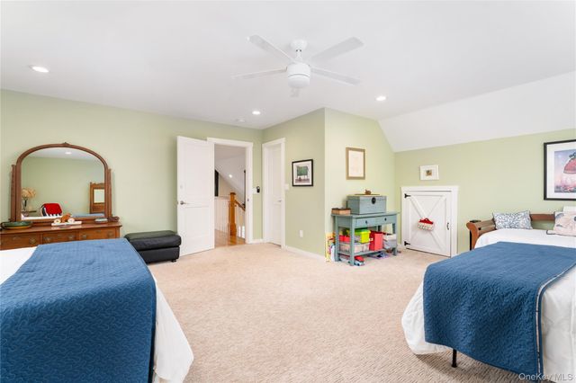 61 Atlantic Avenue, Hampton Bays, NY 11946