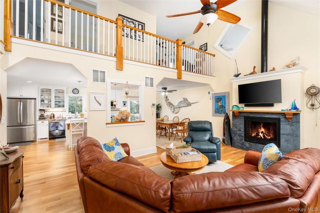 61 Atlantic Avenue, Hampton Bays, NY 11946