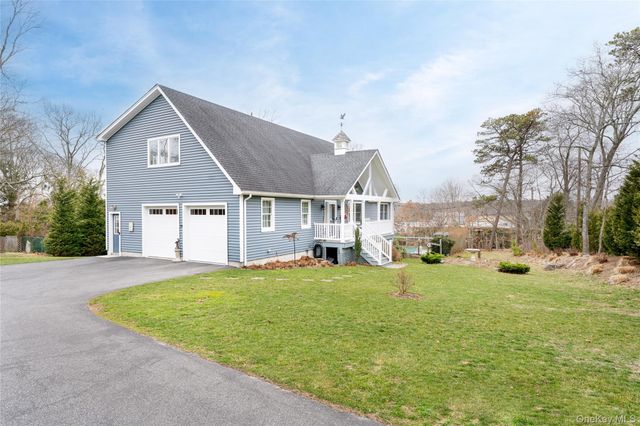 61 Atlantic Avenue, Hampton Bays, NY 11946