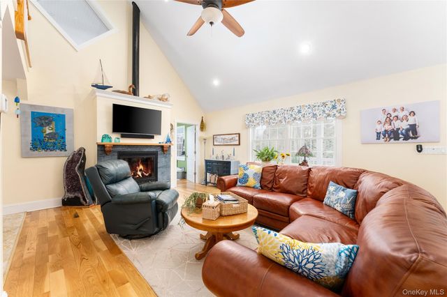 61 Atlantic Avenue, Hampton Bays, NY 11946