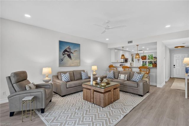 3554 HALDEMAN CREEK DR 111, Naples, FL 34112