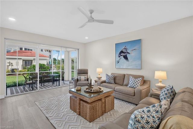 3554 HALDEMAN CREEK DR 111, Naples, FL 34112