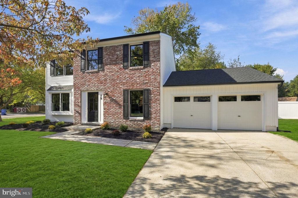 18 OLD MILL RD, Sewell, NJ 08080
