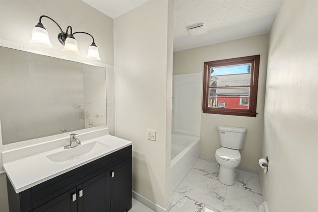 461 S Delaware Ave., Salina, KS 67401