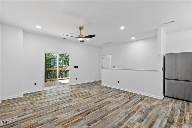 242 Oakdale Avenue, Clayton, NC 27520