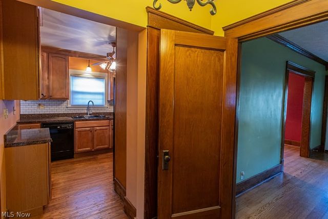 1218 Perkinswood Boulevard, Warren, OH 44484