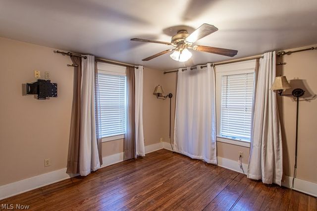 1218 Perkinswood Boulevard, Warren, OH 44484