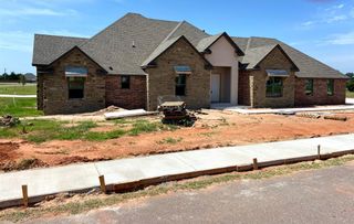1459 S Violet Drive, Mustang, OK 73064