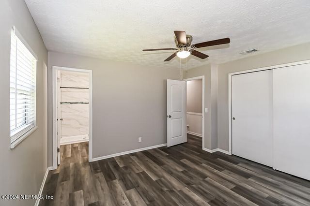 1007 WINSTONIAN WAY Street, Jacksonville, FL 32221