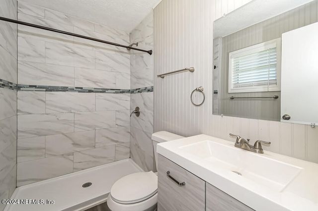 1007 WINSTONIAN WAY Street, Jacksonville, FL 32221