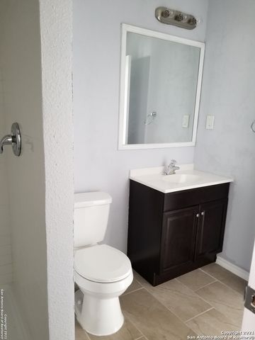 511 sayers, San Antonio, TX 78214