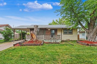 714 W 25th St S, Wichita, KS 67217