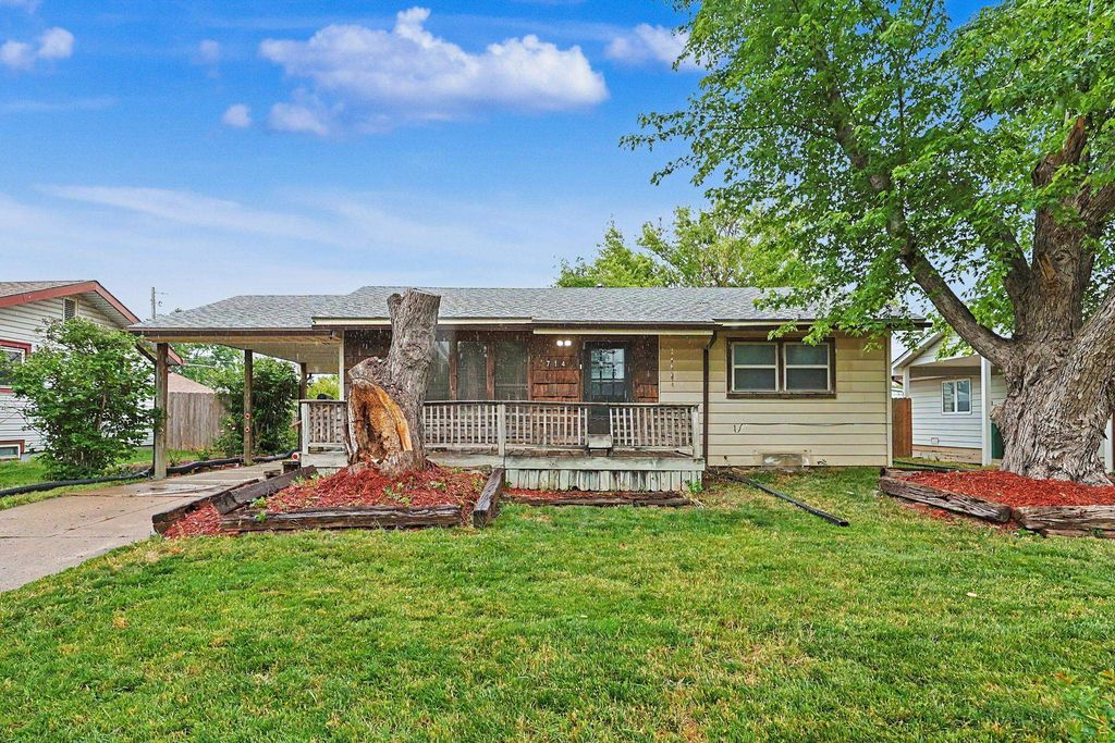 714 W 25th St S, Wichita, KS 67217