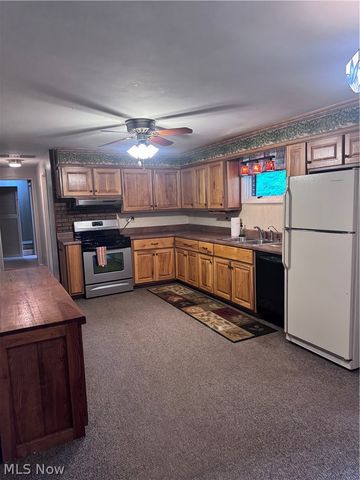 1065 Huck Road, Lowell, OH 45744