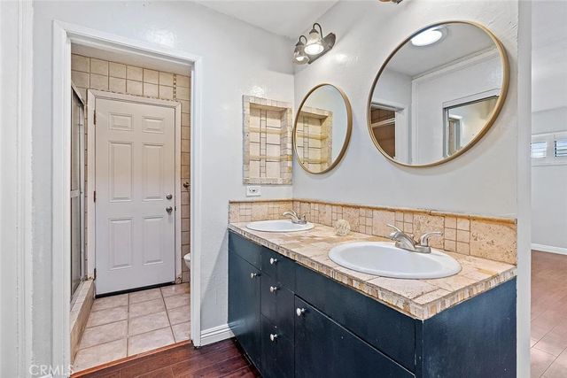 7023 De Celis, Van Nuys, CA 91406