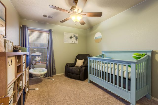 8051 Corn Mountain Place NW, Albuquerque, NM 87114