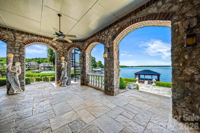 331 Ivy Arbor Circle, Rock Hill, SC 29732